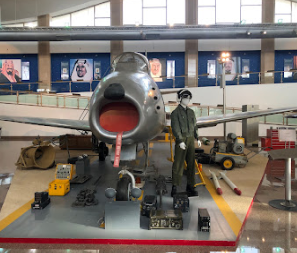 Saqr Aljazirah Aviation Mesuem
