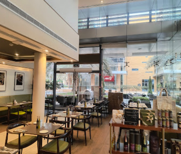 Cafe Bateel